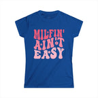 designsXdarren Retro Groovy Motherhood Women’s T-Shirt - 70s Style Mama Graphic Tee - Bella+Canvas 6004
