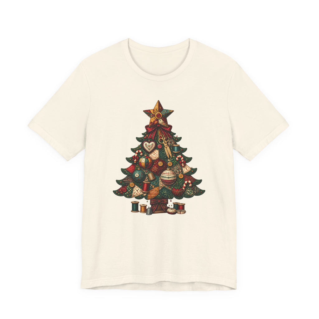 Patchwork Christmas Tree T-Shirt, Vintage Folk Art Quilted Holiday Tee for Quilters, Sewing Lovers & Crafters, Unisex Xmas Shirt