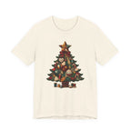 Patchwork Christmas Tree T-Shirt, Vintage Folk Art Quilted Holiday Tee for Quilters, Sewing Lovers & Crafters, Unisex Xmas Shirt
