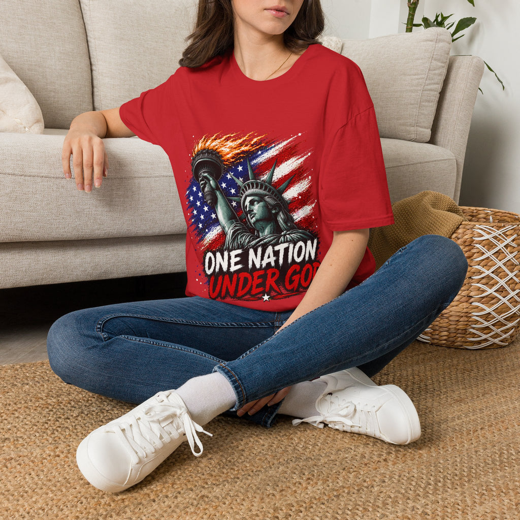 United We Stand Statue of Liberty T-Shirt | Patriotic American Tee