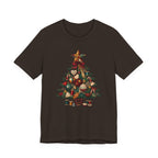 Patchwork Christmas Tree T-Shirt, Vintage Folk Art Quilted Holiday Tee for Quilters, Sewing Lovers & Crafters, Unisex Xmas Shirt