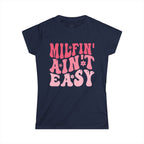 designsXdarren Retro Groovy Motherhood Women’s T-Shirt - 70s Style Mama Graphic Tee - Bella+Canvas 6004
