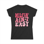 designsXdarren Retro Groovy Motherhood Women’s T-Shirt - 70s Style Mama Graphic Tee - Bella+Canvas 6004