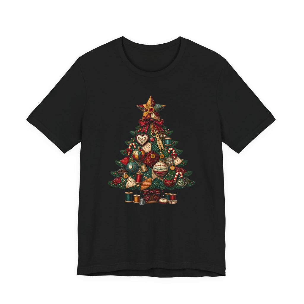 Patchwork Christmas Tree T-Shirt, Vintage Folk Art Quilted Holiday Tee for Quilters, Sewing Lovers & Crafters, Unisex Xmas Shirt