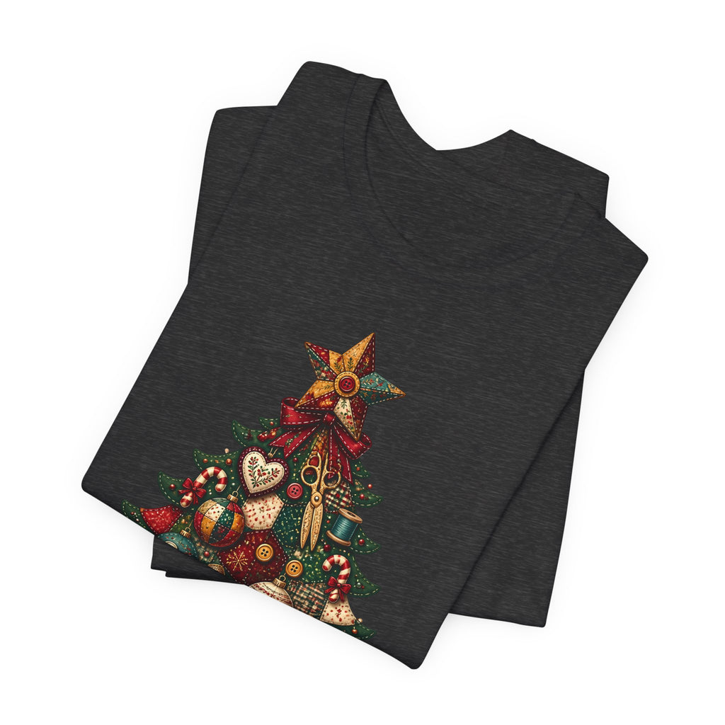 Patchwork Christmas Tree T-Shirt, Vintage Folk Art Quilted Holiday Tee for Quilters, Sewing Lovers & Crafters, Unisex Xmas Shirt