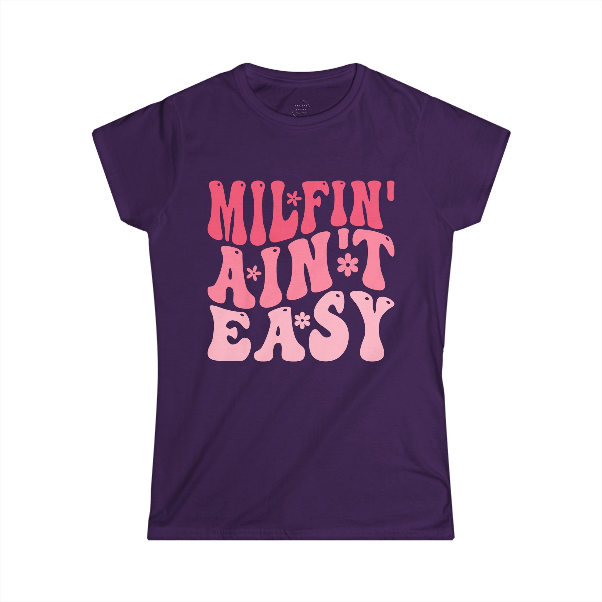 designsXdarren Retro Groovy Motherhood Women’s T-Shirt - 70s Style Mama Graphic Tee - Bella+Canvas 6004