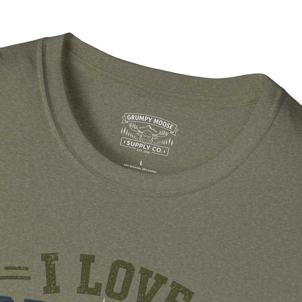I Love Peeing Outside T-Shirt | Funny Camping & Outdoor Humor Tee