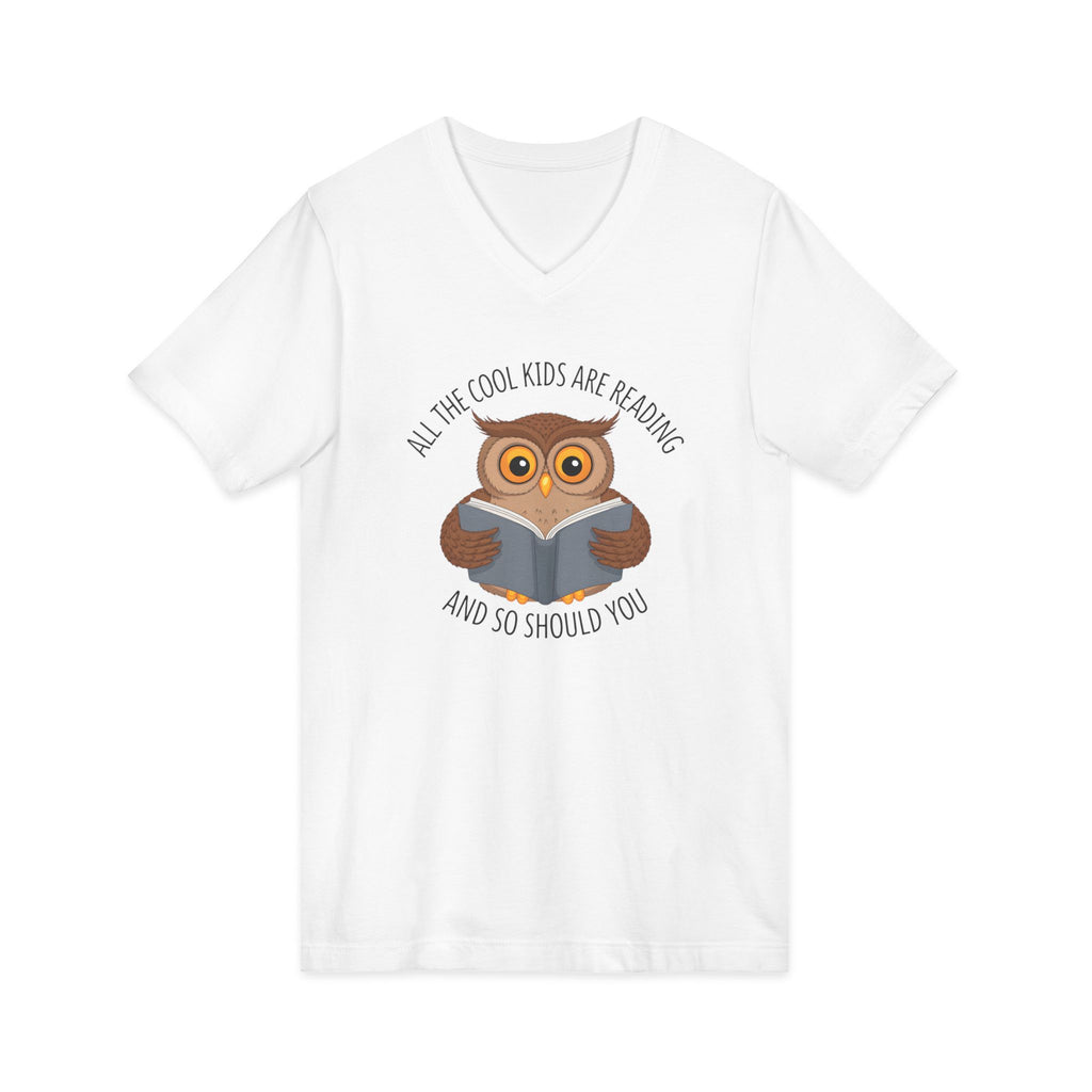 All The Cool Kids Are Reading V-Neck T-Shirt | Cute Owl Book Lover Graphic Tee