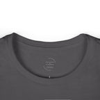 designsXdarren Retro Groovy Motherhood Women’s T-Shirt - 70s Style Mama Graphic Tee - Bella+Canvas 6004